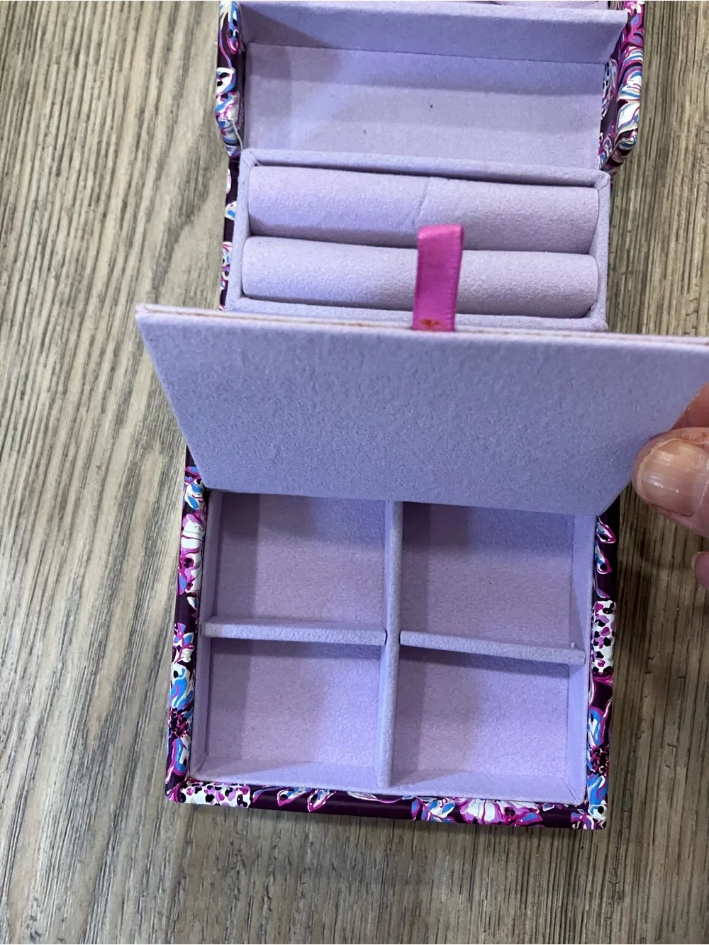 Lilly Pulitzer folding jewelry box
